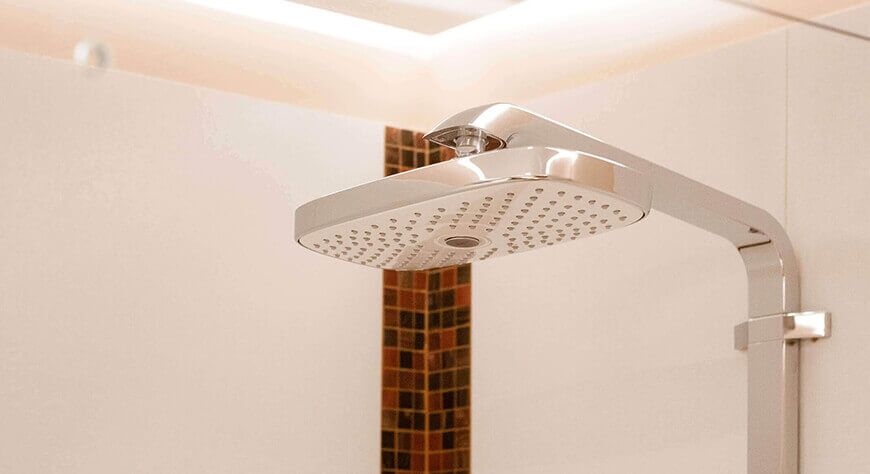 Schöne Bäder, von FESA individuell geplant und handwerklich perfekt umgesetzt.