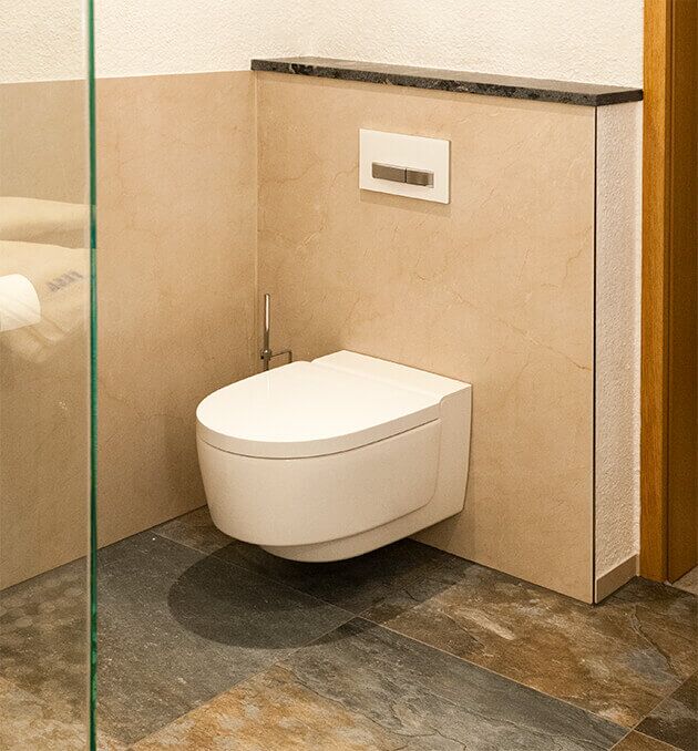 Schöne Bäder, von FESA individuell geplant und handwerklich perfekt umgesetzt.